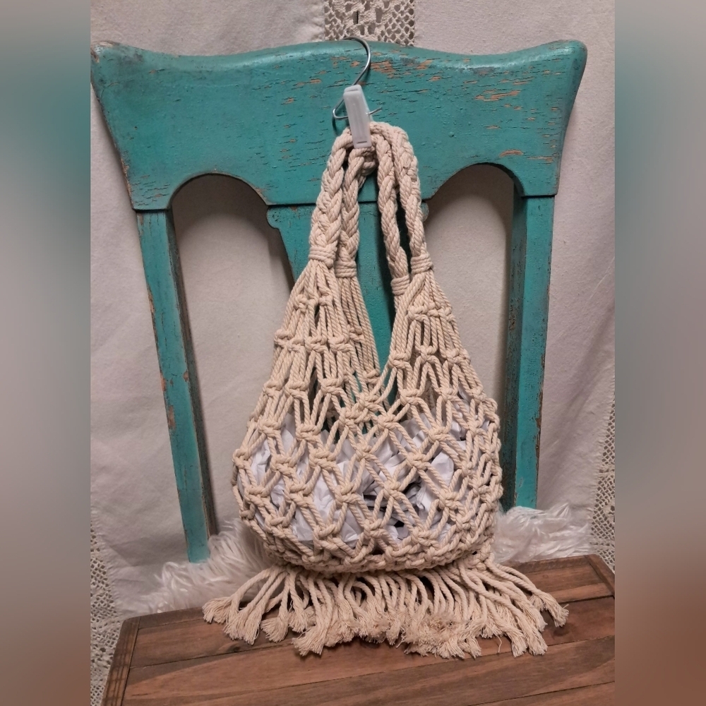 Crocheted Handbag - Picture 1 of 3